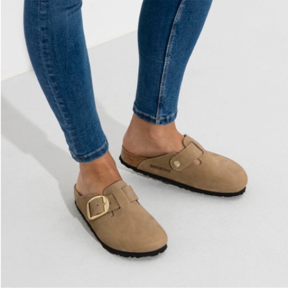 Birkenstock Tan Mules with Gold Buckle